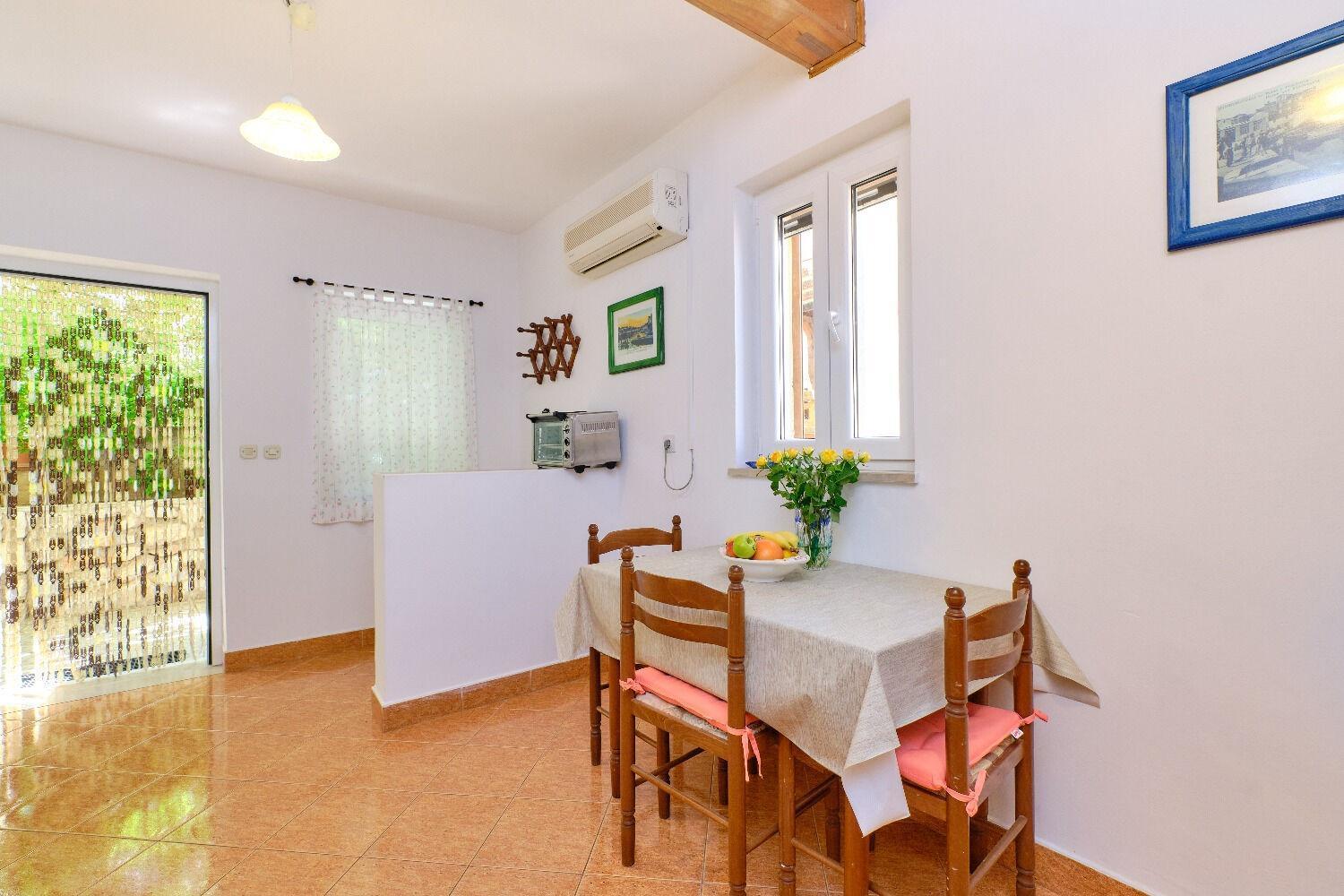Apartments Nada - 150 M From Sea Мали-Лошинь Экстерьер фото
